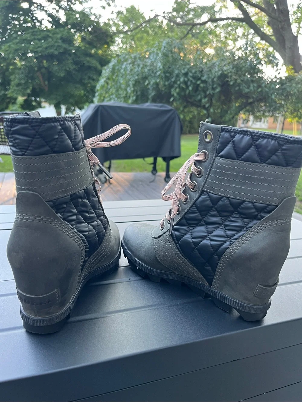 SOREL Joan of Arctic Wedge II Quilted Boots | Olive Green | Size 6.5 - Picture 4 of 5